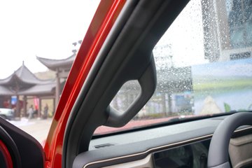 ������ 2026�� ��̽�� ������ 2.5T���� 214���� �Զ����� ����˫��Ƥ��ͼƬ