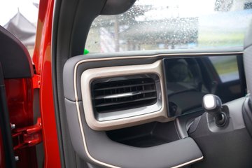 ������ 2026�� ��̽�� ������ 2.5T���� 214���� �Զ����� ����˫��Ƥ��ͼƬ