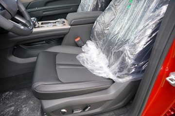 ������ 2026�� ��̽�� ������ 2.5T���� 214���� �Զ����� ����˫��Ƥ��ͼƬ