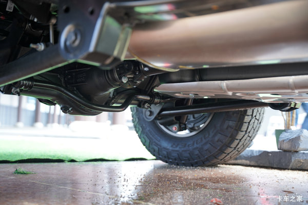 江铃大道敢探者极境款皮卡详解