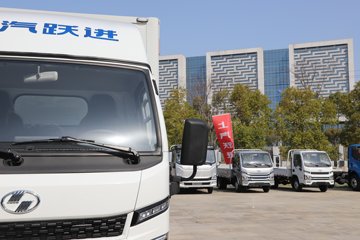 ����Ծ������T3 3.8�׵��Ŵ��綯��ʽ΢�� ����ʱ��53.58kWhͼƬ