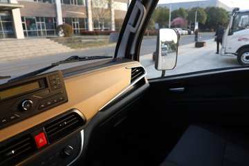 ����Ծ������T3 3.8�׵��Ŵ��綯��ʽ΢�� ����ʱ��53.58kWhͼƬ
