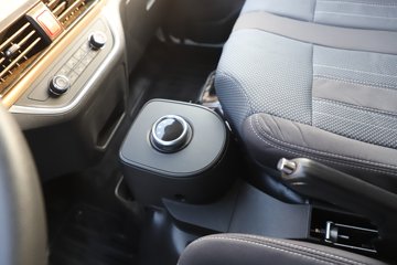 ����Ծ������T3 3.8�׵��Ŵ��綯��ʽ΢�� ����ʱ��53.58kWhͼƬ