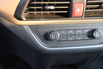����Ծ������T3 3.8�׵��Ŵ��綯��ʽ΢�� ����ʱ��53.58kWhͼƬ