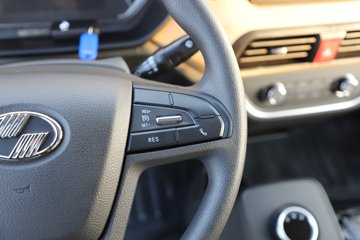 ����Ծ������T3 3.8�׵��Ŵ��綯��ʽ΢�� ����ʱ��53.58kWhͼƬ