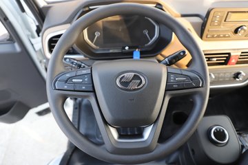 ����Ծ������T3 3.8�׵��Ŵ��綯��ʽ΢�� ����ʱ��53.58kWhͼƬ