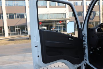 ����Ծ������T3 3.8�׵��Ŵ��綯��ʽ΢�� ����ʱ��53.58kWhͼƬ