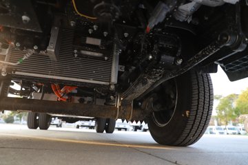 ����Ծ������T3 3.8�׵��Ŵ��綯��ʽ΢�� ����ʱ��53.58kWhͼƬ