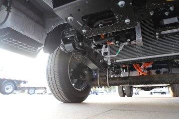 ����Ծ������T3 3.8�׵��Ŵ��綯��ʽ΢�� ����ʱ��53.58kWhͼƬ