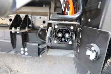 Ծ������T3 3.805�׵��Ŵ��綯����΢�� ����ʱ��53.58kWhͼƬ