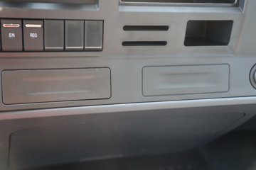 ����Ծ�� ����T2 Һɲ 4.17�׵��Ż���ʽ���綯��ʽ�Ῠ ����ʱ��81.12kWhͼƬ