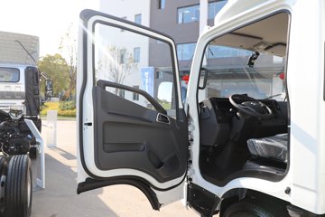 ����Ծ�� ����T2 Һɲ 4.17�׵��Ż���ʽ���綯��ʽ�Ῠ ����ʱ��81.12kWhͼƬ