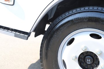 ����Ծ�� ����T2 Һɲ 4.17�׵��Ż���ʽ���綯��ʽ�Ῠ ����ʱ��81.12kWhͼƬ