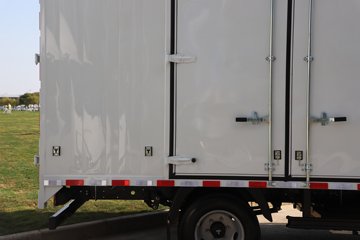 ����Ծ�� ����T2 Һɲ 4.17�׵��Ż���ʽ���綯��ʽ�Ῠ ����ʱ��81.12kWhͼƬ