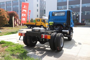 Ծ������H3 2.5L���� 180���� 4X2 ��ʿ��10�� 3.2�׵�����ж��ͼƬ