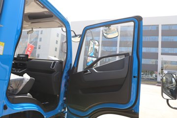 Ծ������H3 2.5L���� 180���� 4X2 ��ʿ��10�� 3.2�׵�����ж��ͼƬ