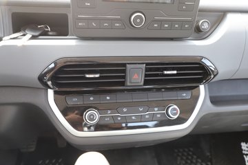 Ծ������H3 2.5L���� 180���� 4X2 ��ʿ��10�� 3.2�׵�����ж��ͼƬ