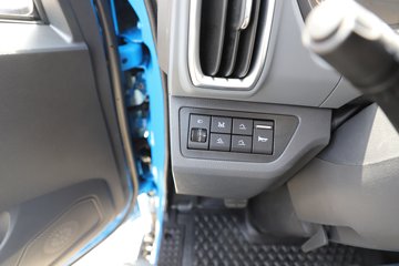 Ծ������H3 2.5L���� 180���� 4X2 ��ʿ��10�� 3.2�׵�����ж��ͼƬ