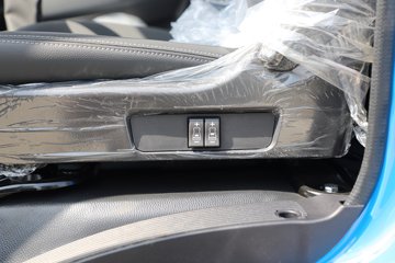 Ծ������H3 2.5L���� 180���� 4X2 ��ʿ��10�� 3.2�׵�����ж��ͼƬ