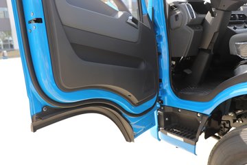 Ծ������H3 2.5L���� 180���� 4X2 ��ʿ��10�� 3.2�׵�����ж��ͼƬ