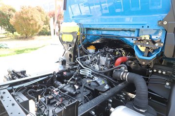 Ծ������H3 2.5L���� 180���� 4X2 ��ʿ��10�� 3.2�׵�����ж��ͼƬ