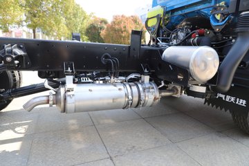 Ծ������H3 2.5L���� 180���� 4X2 ��ʿ��10�� 3.2�׵�����ж��ͼƬ