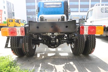 Ծ������H3 2.5L���� 180���� 4X2 ��ʿ��10�� 3.2�׵�����ж��ͼƬ