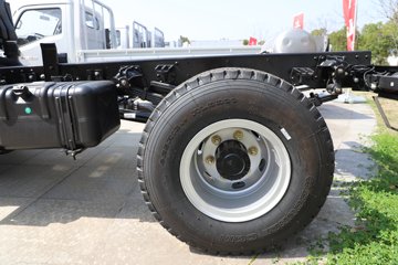 Ծ������H3 2.5L���� 180���� 4X2 ��ʿ��10�� 3.2�׵�����ж��ͼƬ