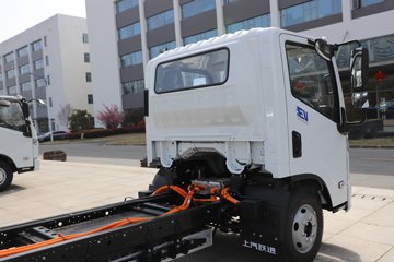 Ծ������T2 4.2�׵��Ŵ��綯�����Ῠ ����ʱ��70.59kWhͼƬ