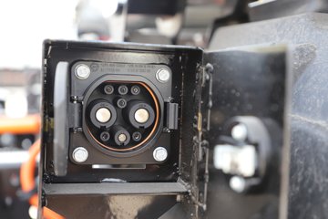 �����Ῠ ����T1 4.5T 4.2�׵��Ŵ��綯��դʽ�Ῠ86.55kWhͼƬ