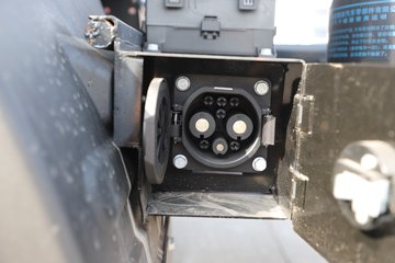 �����Ῠ ����T1 4.5T 4.2�׵��Ŵ��綯��դʽ�Ῠ86.55kWhͼƬ