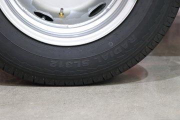 ���������ƽ�� 3.8�׵��Ŵ��綯����΢�� ����ʱ��55.64kWhͼƬ