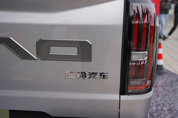 ������ 2026�� ׷��������� 2.5T���� 211���� �Զ����� ����˫��Ƥ��ͼƬ