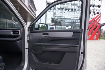 ������ 2026�� ׷��������� 2.5T���� 211���� �Զ����� ����˫��Ƥ��ͼƬ