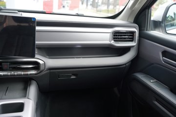������ 2026�� ׷��������� 2.5T���� 211���� �Զ����� ����˫��Ƥ��ͼƬ