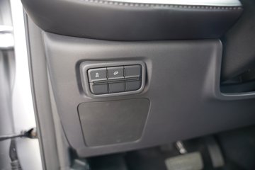 ������ 2026�� ׷��������� 2.5T���� 211���� �Զ����� ����˫��Ƥ��ͼƬ