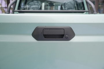 ������ ȫ���� ɽ�ذ������� 2.5T���� 211���� �Զ����� ����˫��Ƥ��ͼƬ