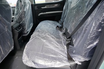 ������ ȫ���� ɽ�ذ������� 2.5T���� 211���� �Զ����� ����˫��Ƥ��ͼƬ