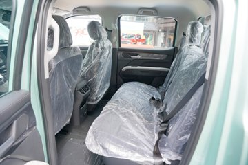 ������ ȫ���� ɽ�ذ������� 2.5T���� 211���� �Զ����� ����˫��Ƥ��ͼƬ