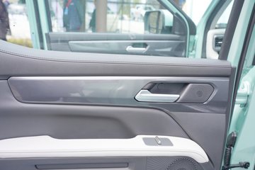 ������ ȫ���� ɽ�ذ������� 2.5T���� 211���� �Զ����� ����˫��Ƥ��ͼƬ