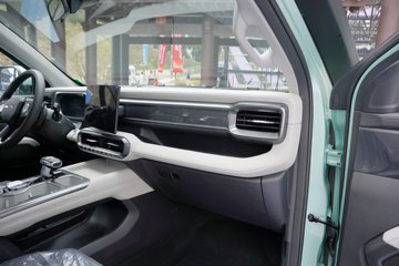 ������ ȫ���� ɽ�ذ������� 2.5T���� 211���� �Զ����� ����˫��Ƥ��ͼƬ