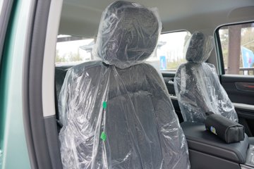 ������ ȫ���� ɽ�ذ������� 2.5T���� 211���� �Զ����� ����˫��Ƥ��ͼƬ