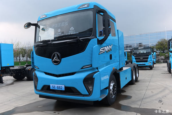 三一重卡江山SE 复合版  6X4 纯电动牵引车 国轩882kWh