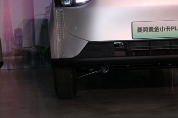 �������� �ƽ�С��PLUS 3.355�׵��Ŵ��綯����΢�� ����ʱ��55.64kWhͼƬ