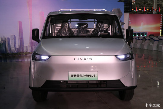 �������� �ƽ�С��PLUS 3.355�׵��Ŵ��綯����΢�� ����ʱ��55.64kWh