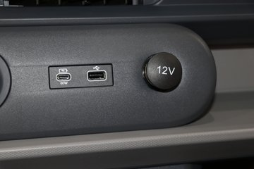 �������� �ƽ�С��PLUS 3.355�׵��Ŵ��綯����΢�� ����ʱ��55.64kWhͼƬ