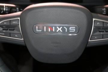 �������� �ƽ�С��PLUS 3.355�׵��Ŵ��綯����΢�� ����ʱ��55.64kWhͼƬ