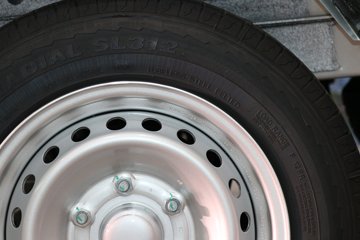 �������� �ƽ�С��PLUS 3.355�׵��Ŵ��綯����΢�� ����ʱ��55.64kWhͼƬ