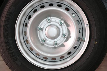 �������� �ƽ�С��PLUS 3.355�׵��Ŵ��綯����΢�� ����ʱ��55.64kWhͼƬ