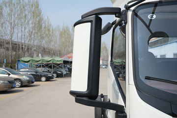 ����˧��ES9 4.18�׵��Ŵ��綯��դʽ�Ῠ ����ʱ��165.15kWhͼƬ